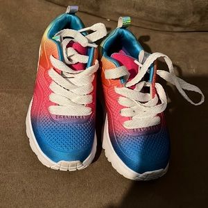 Skechers only work twice